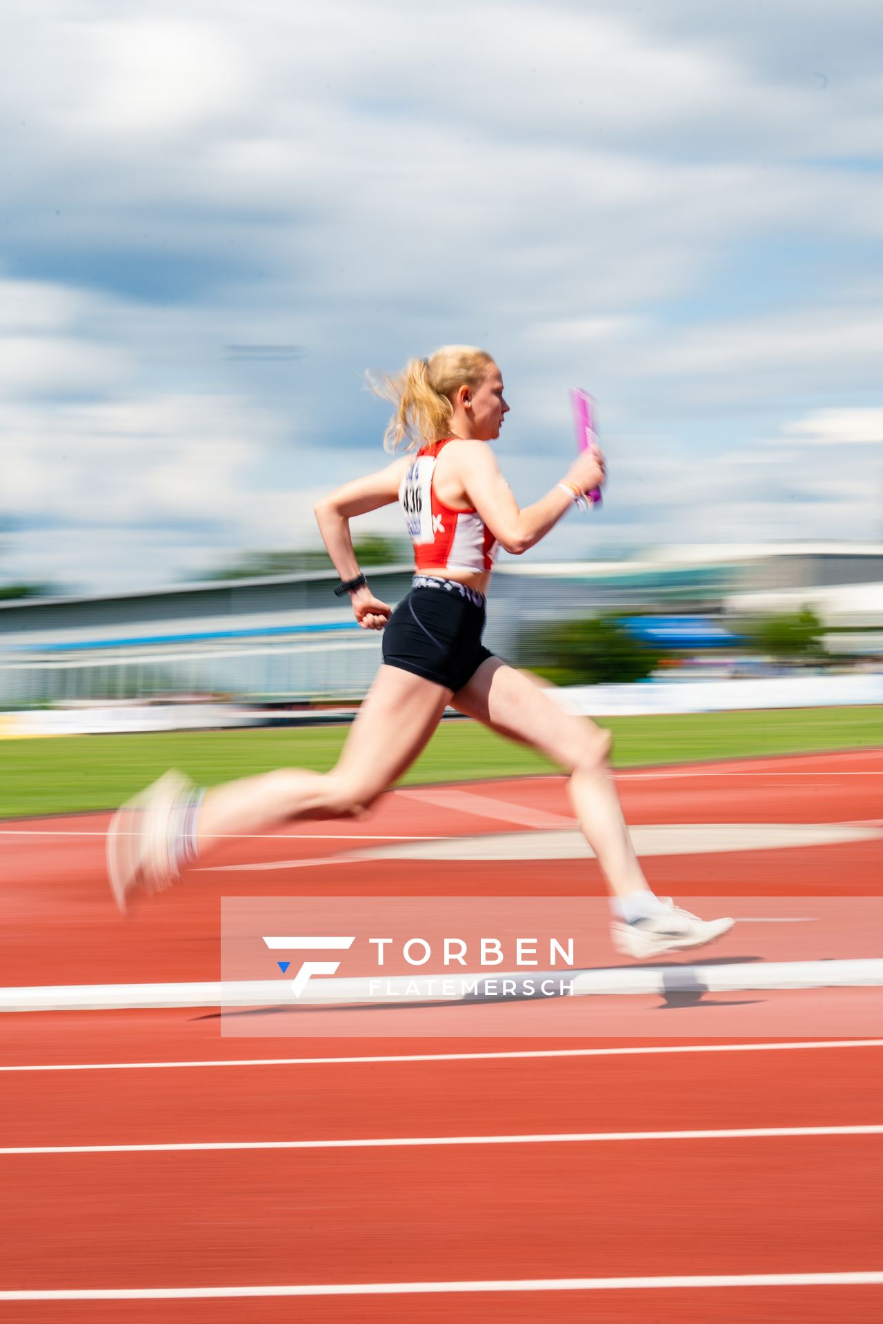 Leonie Borchers (LG Brillux Muenster) am 29.05.2022 waehrend der Deutschen Meisterschaften Langstaffel im Otto-Schott-Sportzentrum in Mainz